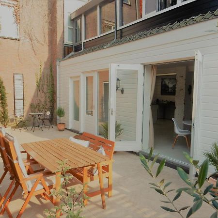 Spacious 70M2 Apartment In City Centre With Lovely Terrace アルクマール エクステリア 写真